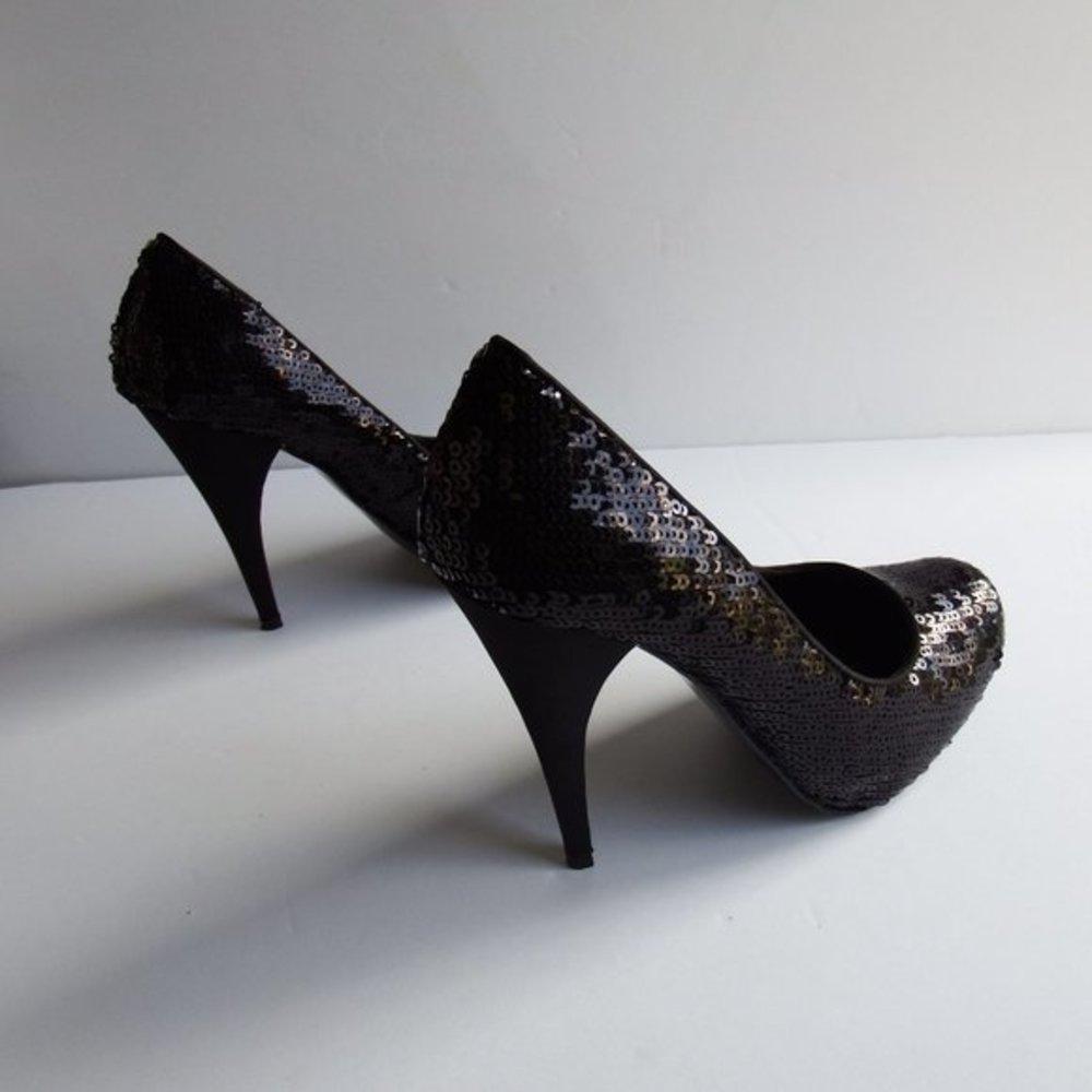 Steve Madden Black Sequin Pumps 7.5